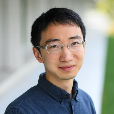 Photo of Qihong Lu